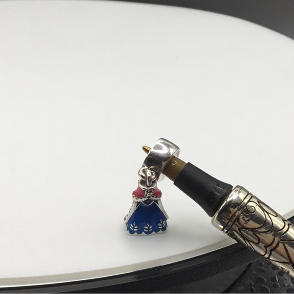 Pandora TRIO of PRINCESS GOWNs Charms! All NEW! NEVER USED! - Picture 9 of 12